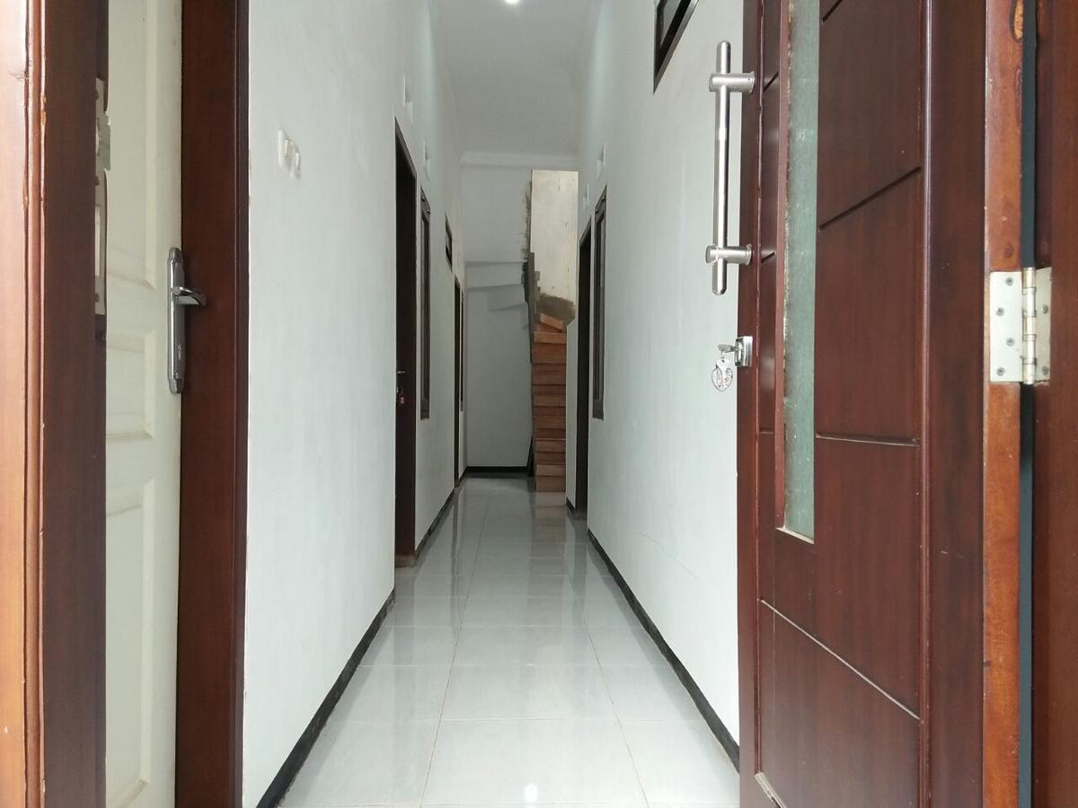 Hostel Omah Etan Batu Batu  Exterior foto