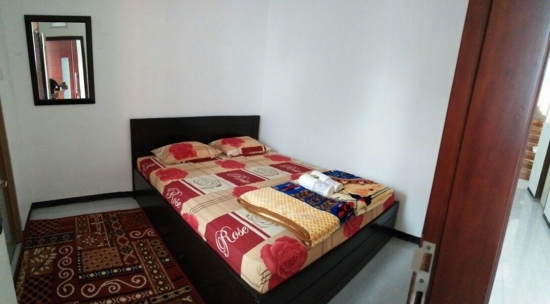 Hostel Omah Etan Batu Batu  Exterior foto